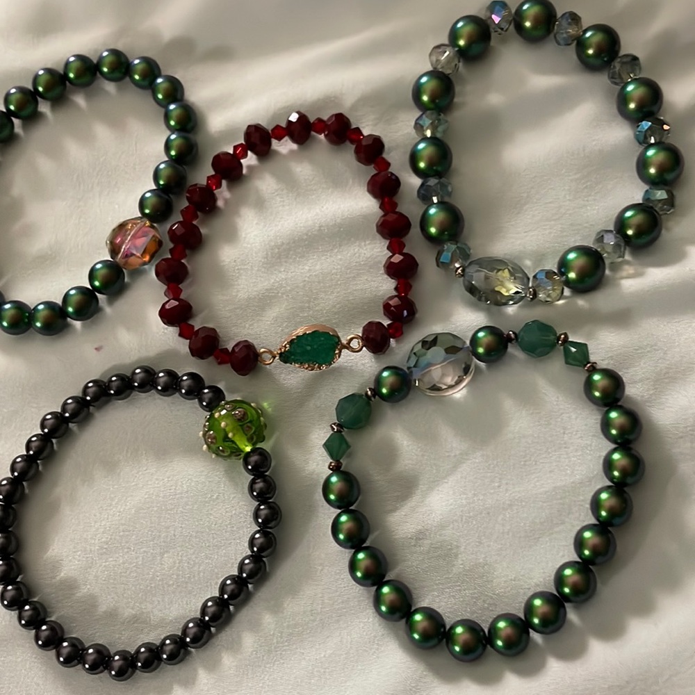 Beautiful Bundle Holiday Bracelets - image 1